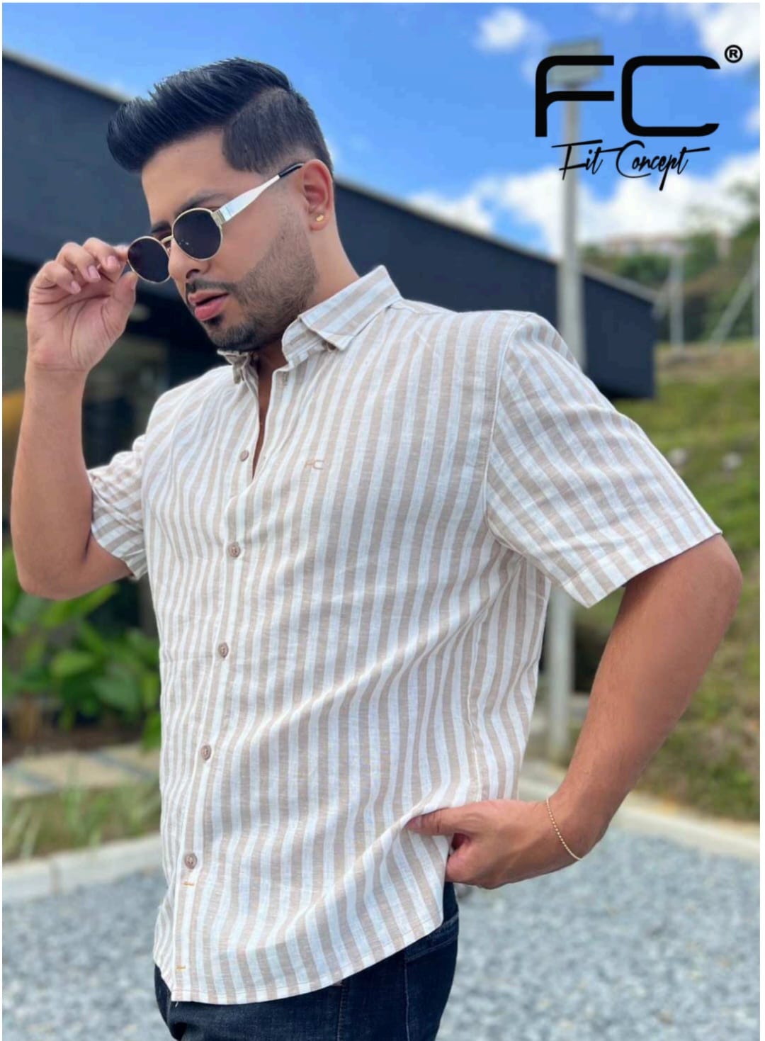 Camisa Manga Corta de Rayas Blancas y beigue